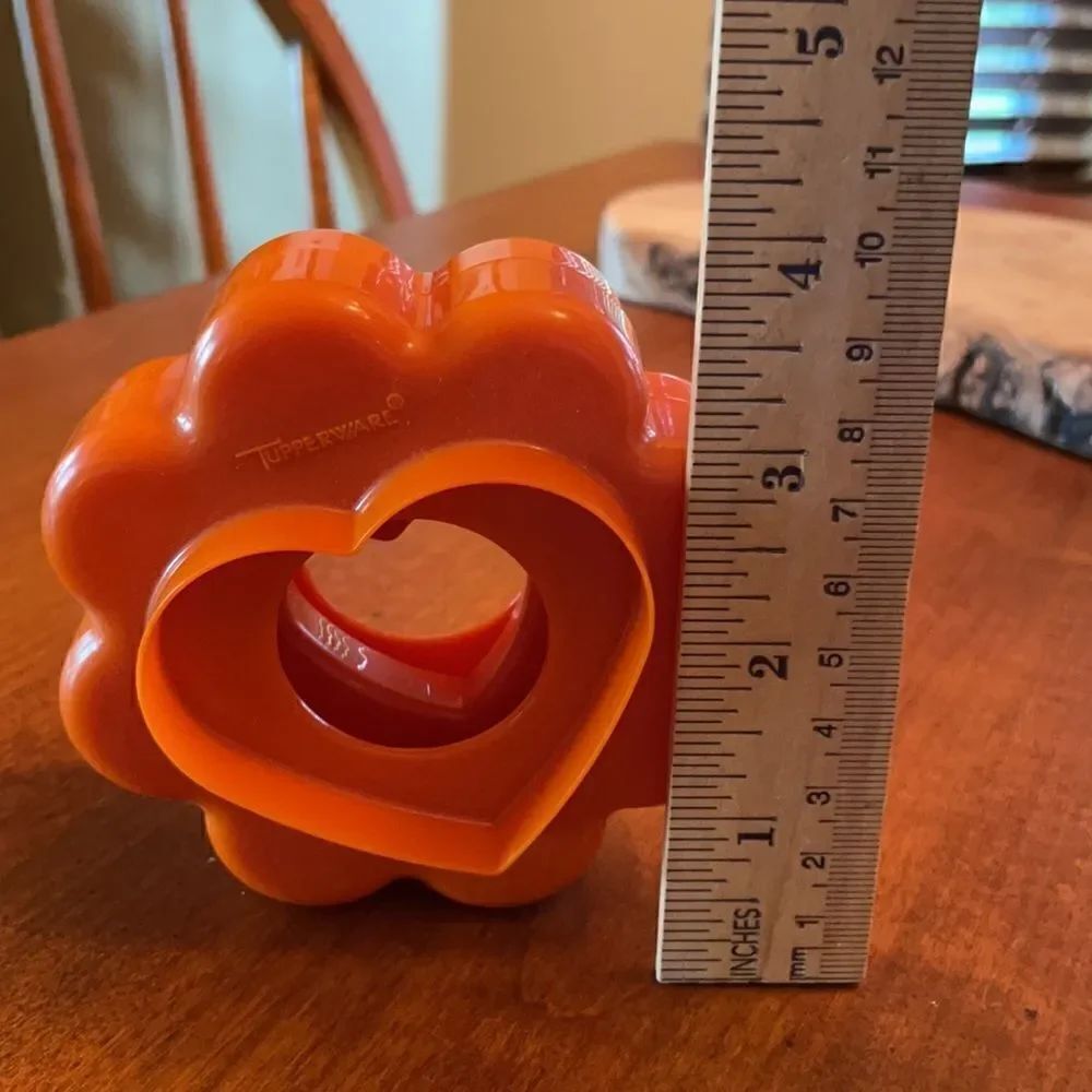Tupperware Cut a Shape NestingCookie Cutter - Picture 4 of 4